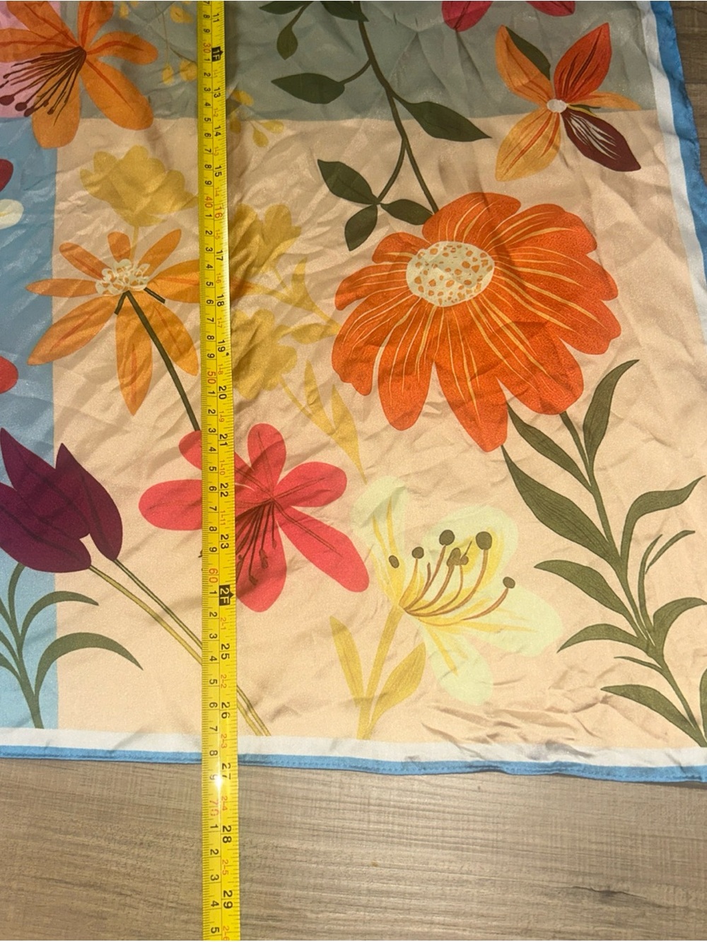 Floral Print Silky Scarf Vibrant Spring Summer Festival Garden 26 X 26 - Picture 4 of 7